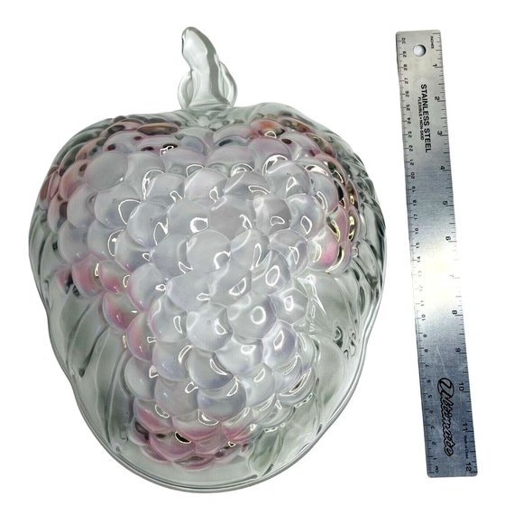 Vintage Indiana Glass Grape Cluster Bowl 13"x 9.5" x 3.25" Clear Purple/Pink Hue - Picture 3 of 4